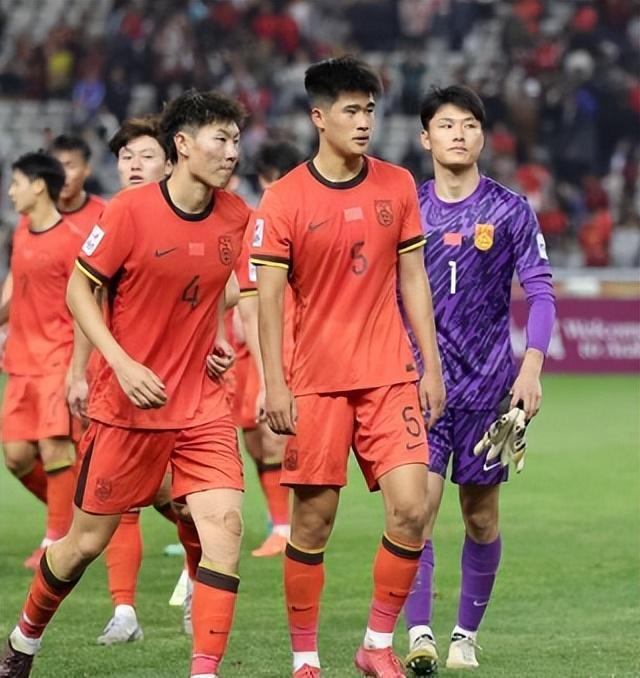 不甘示弱，亚洲球队奋力一搏的简单介绍