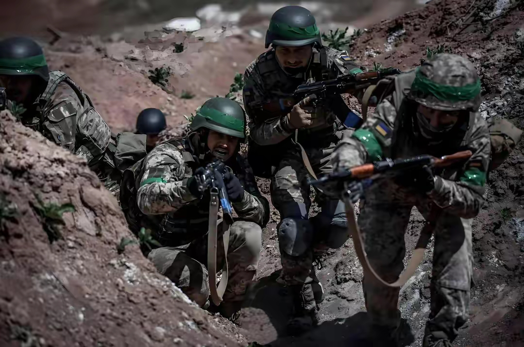 包含俄罗斯实力强劲，欧预赛表现可圈可点的词条