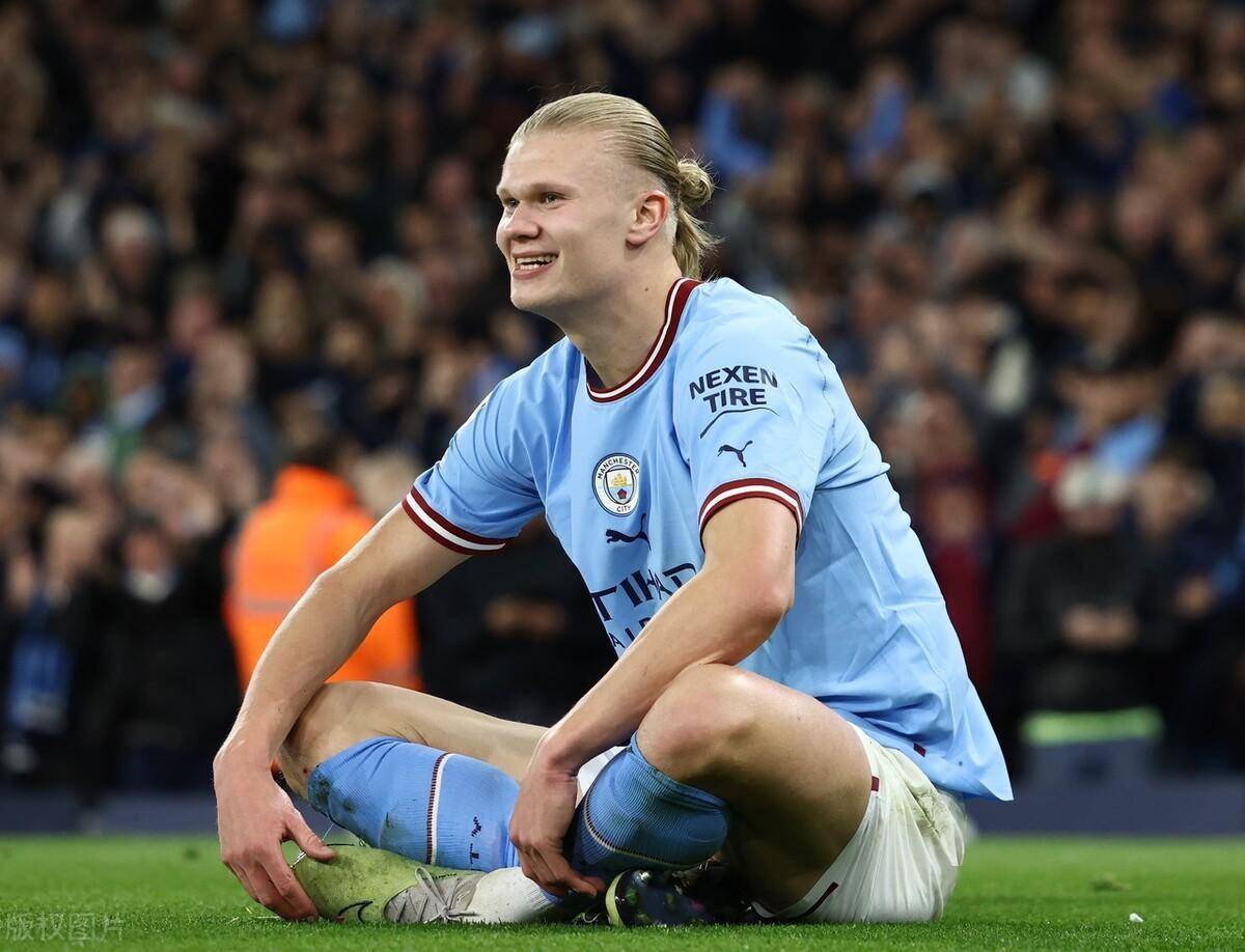 哈兰德迎来十五赛季高光表现，切尔西球迷沸腾！(哈兰德为啥不能参加世界杯)